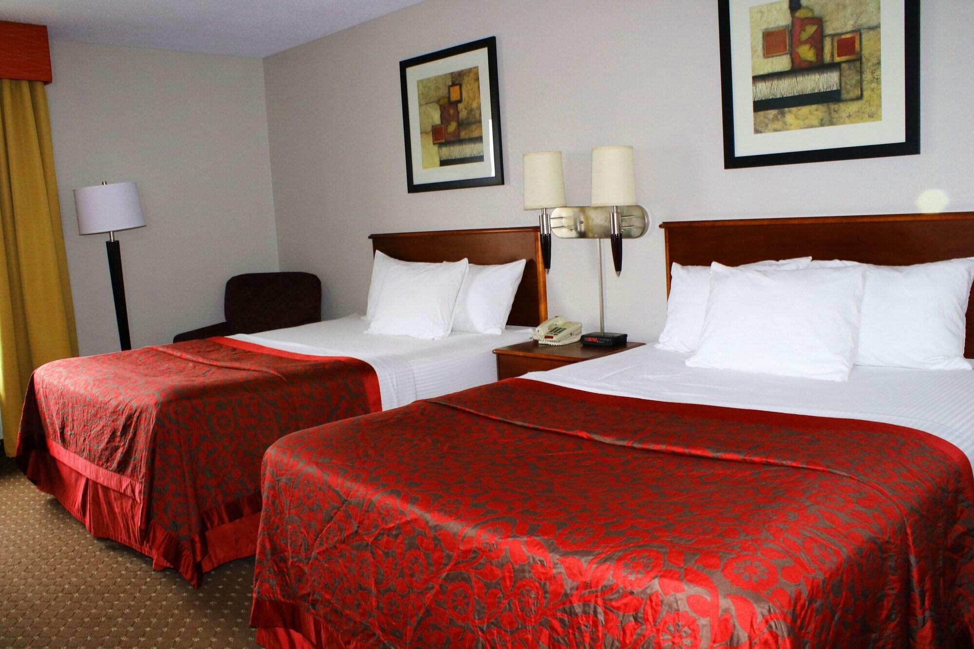 Days Inn & Suites By Wyndham Bloomington/Normal Il Zewnętrze zdjęcie